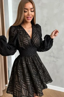 Robe évasée courte manches longues bouffantes