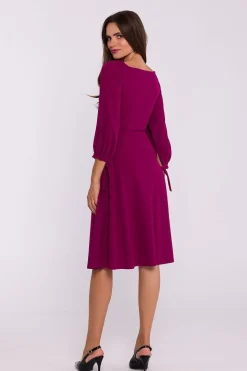 Robe évasée manches longues col en V