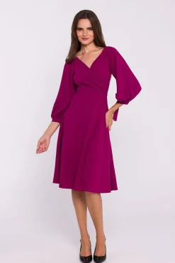 Robe évasée manches longues col en V