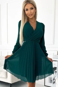 Robe verte courte plissée
