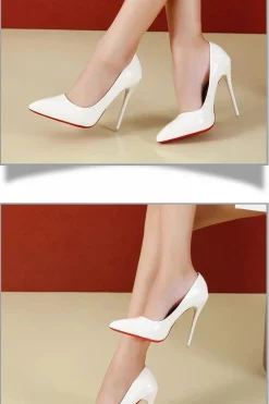 Talons aiguilles blancs